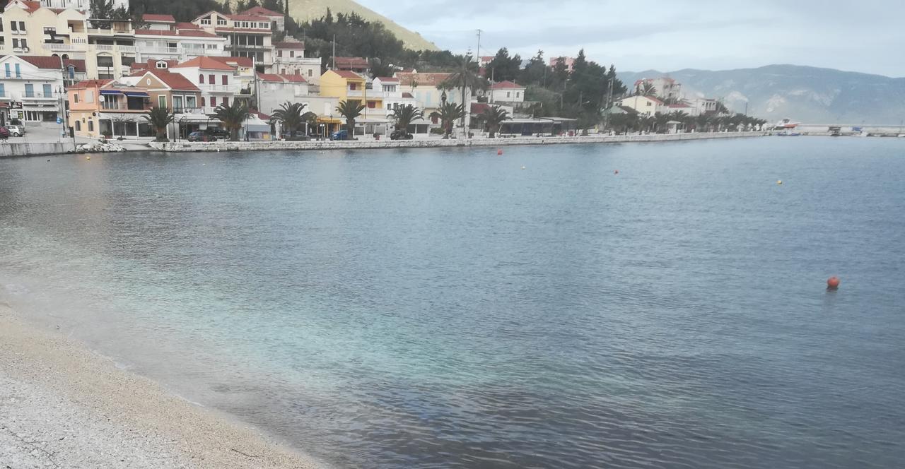 Konstantinos Apartments Agia Efimia ภายนอก รูปภาพ